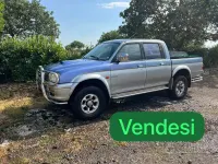 Usata Mitsubishi L200 77 CV (56 kW) 2006 Bluazzurro Pick-up
