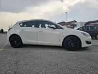 Usata Opel Astra Cosmo 140 CV (102 kW) 2015 Bianco Berlina
