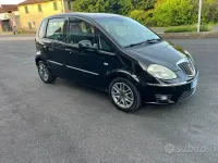 Usata Lancia Musa 95 CV (69 kW) 2011 Nero Monovolume