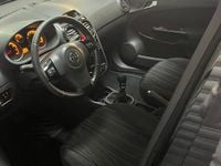Usata Opel Corsa 85 CV (62 kW) 2010 Nero Utilitaria