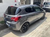Usata Opel Corsa 90 CV (66 kW) 2015 Grigio Berlina