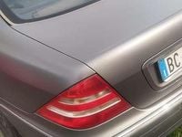Usata Mercedes S320 224 CV (164 kW) 1999 Grigio Berlina