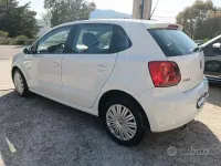 Usata VW Polo Highline 90 CV (66 kW) 2012 Bianco Utilitaria