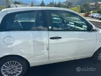Usata Lancia Ypsilon 77 CV (56 kW) 2010 Bianco Utilitaria