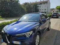 Usata Alfa Romeo Stelvio Business 190 CV (139 kW) 2019 Blu/azzurro SUV