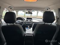 Usata BMW 318 150 CV (110 kW) 2015 Marrone Station wagon