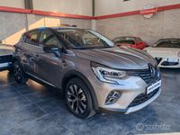 Usado Renault Captur Techno 91 CV (66 kW) 2024 Gris SUV