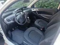 Usata Lancia Ypsilon 77 CV (56 kW) 2009 Bianco Utilitaria