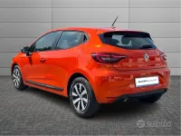 Usata Renault Clio V Zen 101 CV (74 kW) 2023 Giallo Berlina