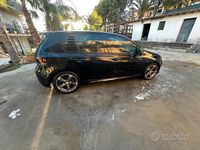 Usata VW Golf VI 105 CV (77 kW) 2011 Utilitaria
