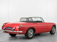 Usata MG B 97 CV (71 kW) 1966 Rosso Cabrio