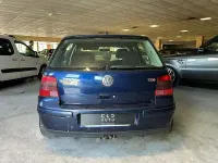 Usata VW Golf IV Highline 131 CV (96 kW) 2003 Blu Berlina