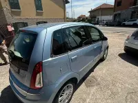 Usata Lancia Musa 95 CV (69 kW) 2010 Bluazzurro Monovolume