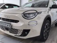 Usata Fiat 600 La Prima 101 CV (74 kW) 2025 Beige SUV