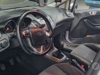 Usata Ford Fiesta 75 CV (55 kW) 2015 Grigio Utilitaria