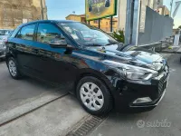 Usata Hyundai i20 75 CV (55 kW) 2017 Nero Berlina