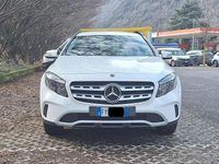 Usata Mercedes GLA200 136 CV (100 kW) 2019 Bianco SUV