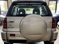 Usata Toyota RAV4 150 CV (110 kW) 2001 SUV