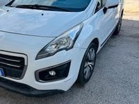 Usata Peugeot 3008 Active 115 CV (84 kW) 2014 Bianco Station wagon