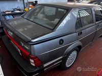 Usata Alfa Romeo 75 155 CV (114 kW) 1989 Giallo Berlina