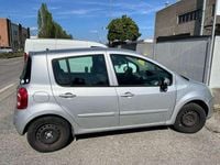 Usata Renault Modus 75 CV (55 kW) 2011 Argento Monovolume