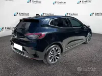 Gebraucht Renault Clio V Techno 91 PS (66 kW) 2024 Schwarz Limousine