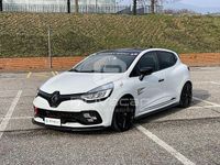 Second-hand Renault Clio IV Trophy 220 CP (161 kW) 2017 Alb Berlinǎ