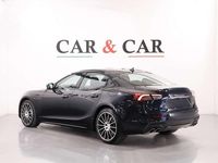Usata Maserati Ghibli 430 CV (316 kW) 2024 Grigio maratea metallescente Coupé