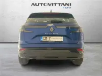 Usata Renault Austral Equilibre 131 CV (96 kW) 2023 Blu scuro SUV