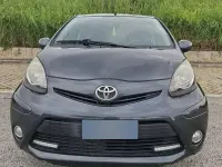 Usata Toyota Aygo 68 CV (50 kW) 2013 Grigio Utilitaria
