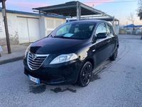 usata Lancia Ypsilon Ypsilon 1.2 69 CV 5 porte Gold