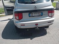 Usata SsangYong Kyron 141 CV (103 kW) 2006 Argento SUV