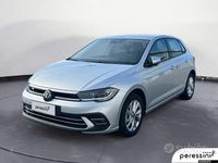 Begagnad VW Polo Style 95 HK (69 kW) 2025 Grå Halvkombi