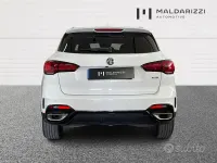 Usata MG HS Luxury 162 CV (119 kW) 2024 Bianco SUV