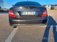 Usata Mercedes C180 AMG 156 CV (114 kW) 2010 Nero Berlina