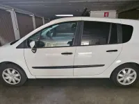 Usata Renault Modus 75 CV (55 kW) 2010 Bianco Monovolume