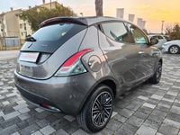 Usata Lancia Ypsilon 70 CV (51 kW) 2023 Nero Utilitaria