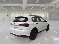 Usata Fiat Tipo Cross 130 CV (95 kW) 2022 Berlina