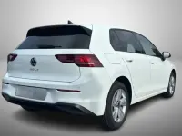 Usata VW Golf VIII Life 115 CV (84 kW) 2025 Bianco Utilitaria
