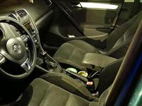 Usata VW Golf VI 105 CV (77 kW) 2011 Verde Utilitaria