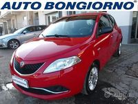 Usata Lancia Ypsilon Silver 69 CV (50 kW) 2016 Giallo Utilitaria
