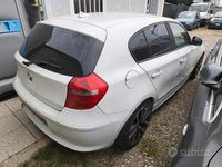 Usata BMW 116 142 CV (104 kW) 2010 Bianco Utilitaria