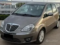 Gebraucht Lancia Musa S 95 PS (69 kW) 2011 Grau Van / Kleinbus