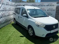 Usata Dacia Dokker Lauréate 90 CV (66 kW) 2014 Bianco Monovolume