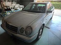 usata Mercedes E200 k Elegance GPL