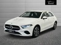 Usado Mercedes A180 Advanced 116 HP (85 kW) 2023 Branco Sedan
