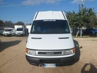 Occasion Iveco Daily 110 ch (80 kW) 2002 Blanc Van