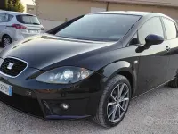 Usata Seat Leon Style 140 CV (102 kW) 2010 Nero Utilitaria