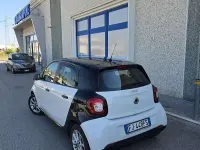 Usata Smart ForFour Prime 71 CV (52 kW) 2017 Bianco Utilitaria