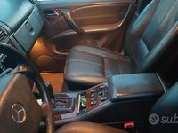 Usata Mercedes ML270 163 CV (119 kW) 2001 Grigio SUV